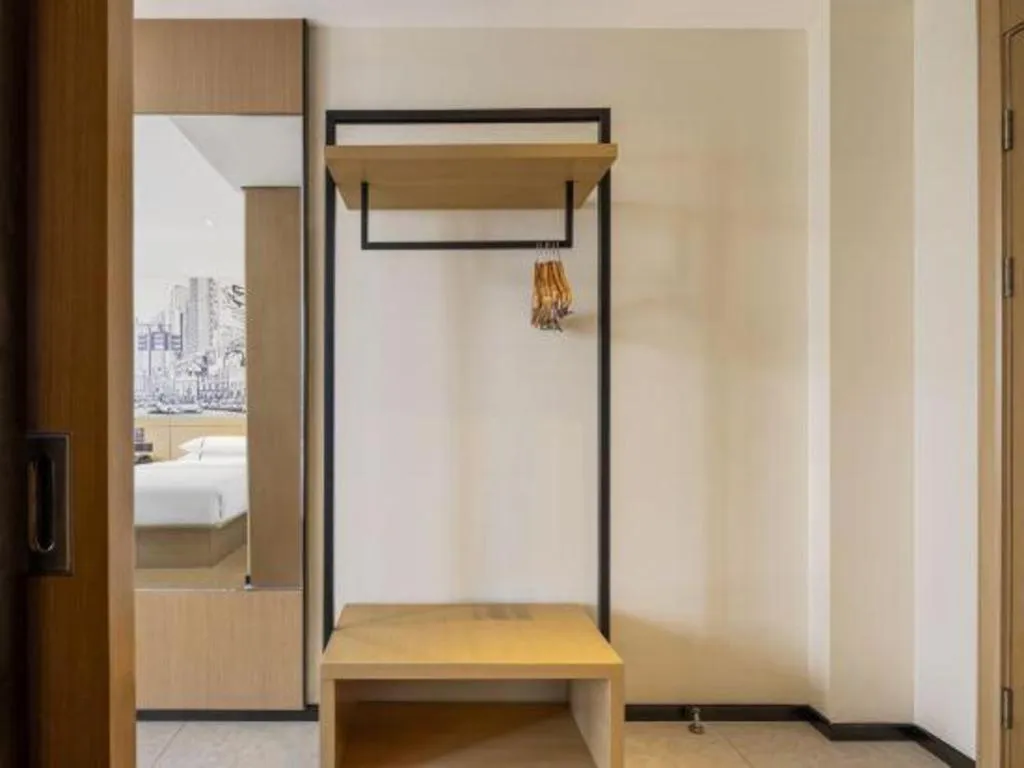 Bed in City Comfort Inn Huizhou Longmen