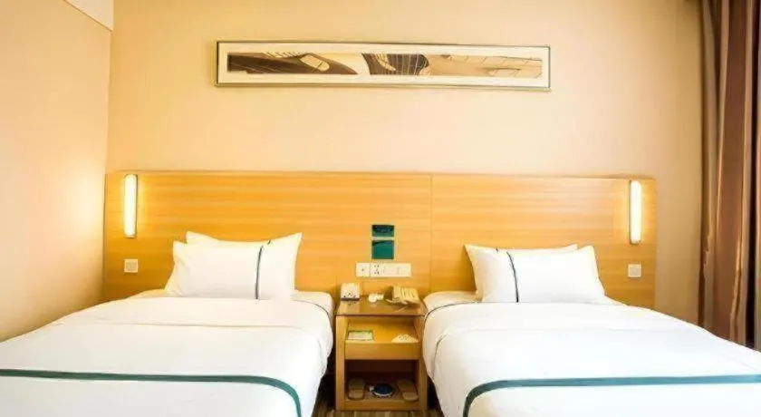 Bed in City Comfort Inn Guilin North Railway Station