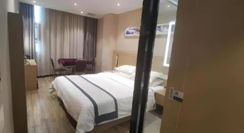 Bed in City Comfort Inn Xiangyang Zaoyang Hancheng