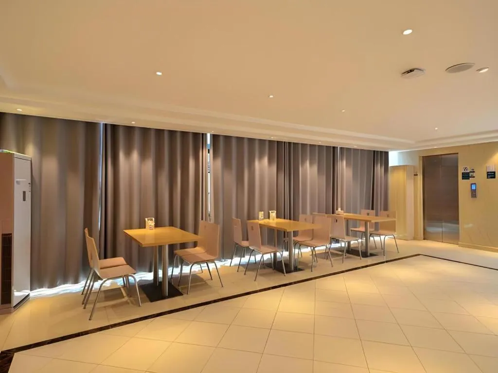 City Comfort Inn Xiangyang Zaoyang Hancheng