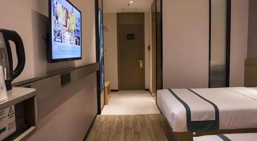 Bed in City Comfort Inn Hainan Tunchang Changsheng Road