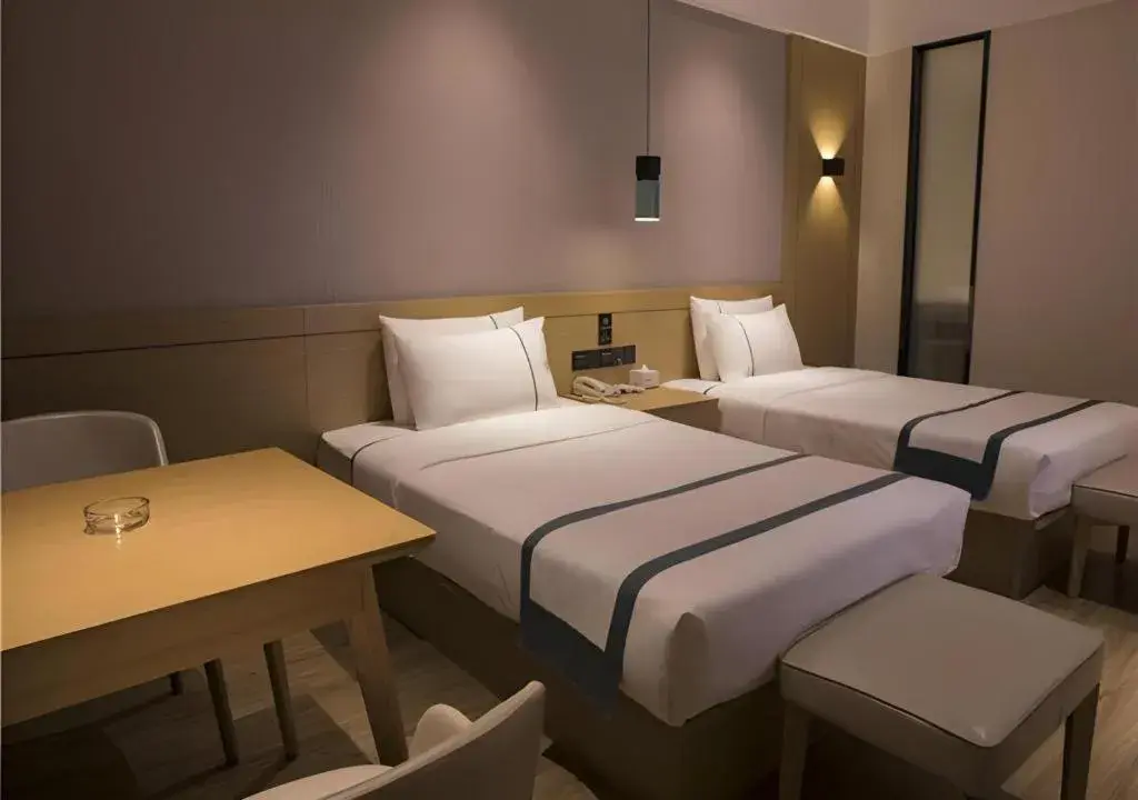 Bed in City Comfort Inn Hainan Tunchang Changsheng Road Bed in City Comfort Inn Hainan Tunchang Changsheng Road