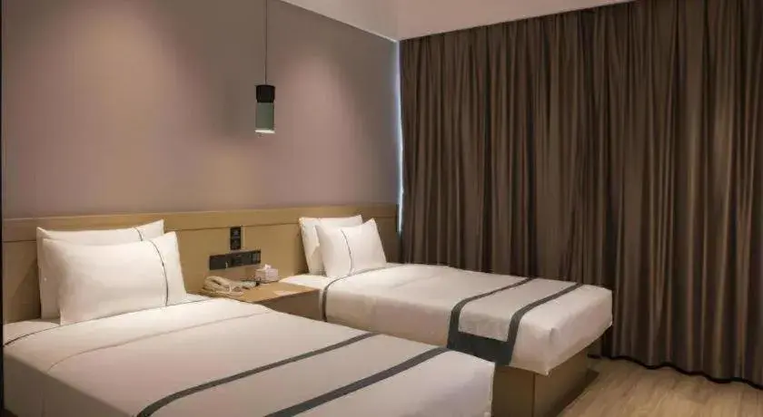 Bed in City Comfort Inn Hainan Tunchang Changsheng Road Bed in City Comfort Inn Hainan Tunchang Changsheng Road