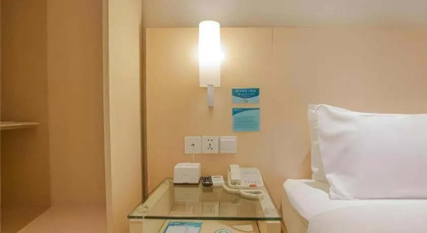 Bed in City Comfort Inn Nanning Dancun Road