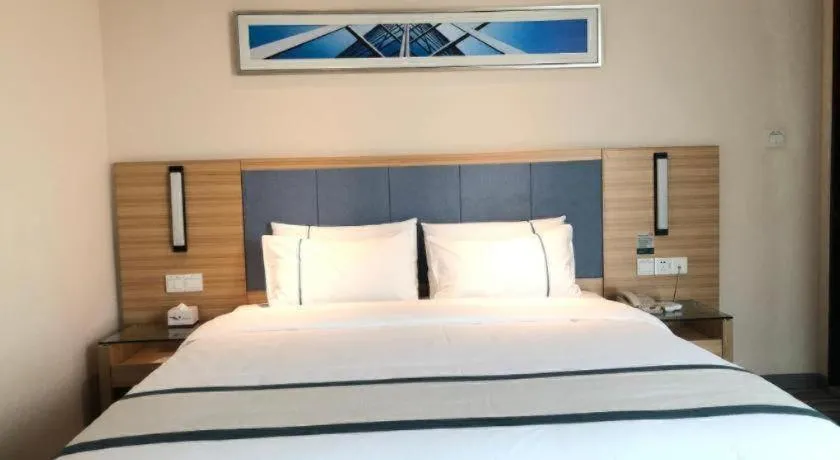Bed in City Comfort Inn Chengdu Hongpailou Wuhou Avenue Metro Station