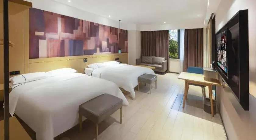 Bed in City Comfort Inn Meishan Wanda Plaza Bed in City Comfort Inn Meishan Wanda Plaza