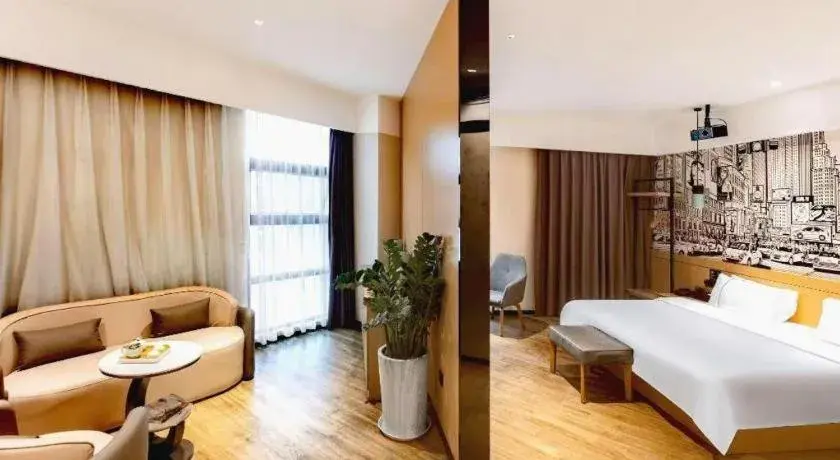 Bed in City Comfort Inn Meishan Wanda Plaza Bed in City Comfort Inn Meishan Wanda Plaza