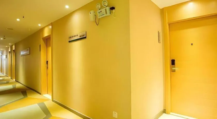 City Comfort Inn Guilin North High Speed Railway Station Square