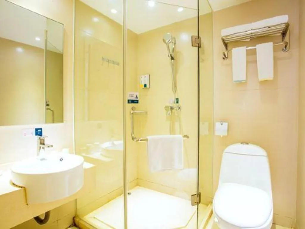 City Comfort Inn Guilin North High Speed Railway Station Square