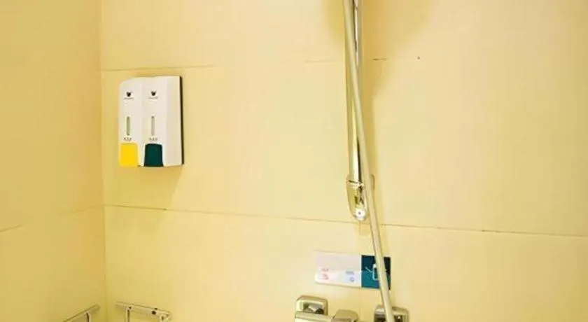 City Comfort Inn Guilin North High Speed Railway Station Square