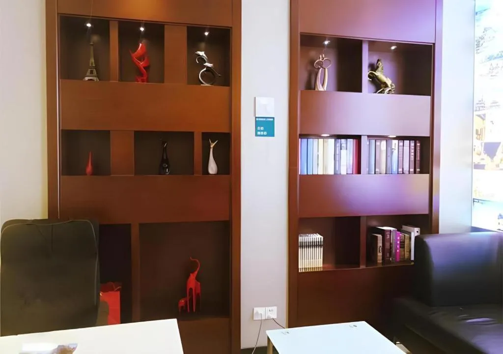 City Comfort Inn Guilin North High Speed Railway Station Square