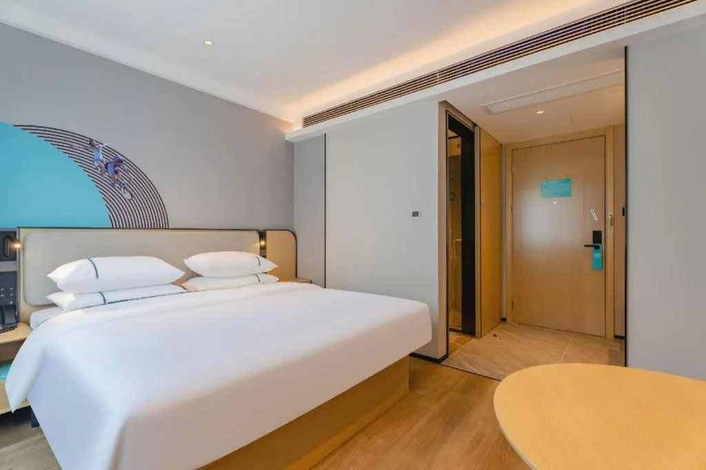 Bed in City Comfort Inn Guilin Jiatianxia Square International Conferences & Exhibition Center