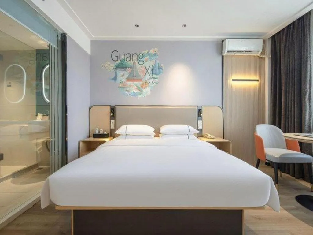 Bed in City Comfort Inn Guilin Jiatianxia Square International Conferences & Exhibition Center