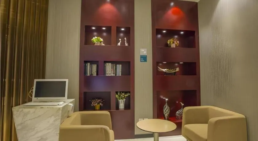 City Comfort Inn Hechi Bama Shouxiang Avenue