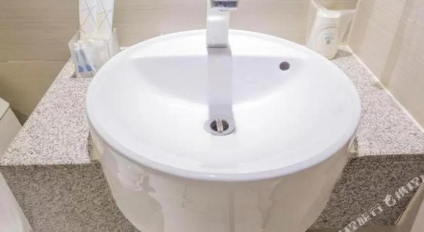 City Comfort Inn Hechi Bama Shouxiang Avenue