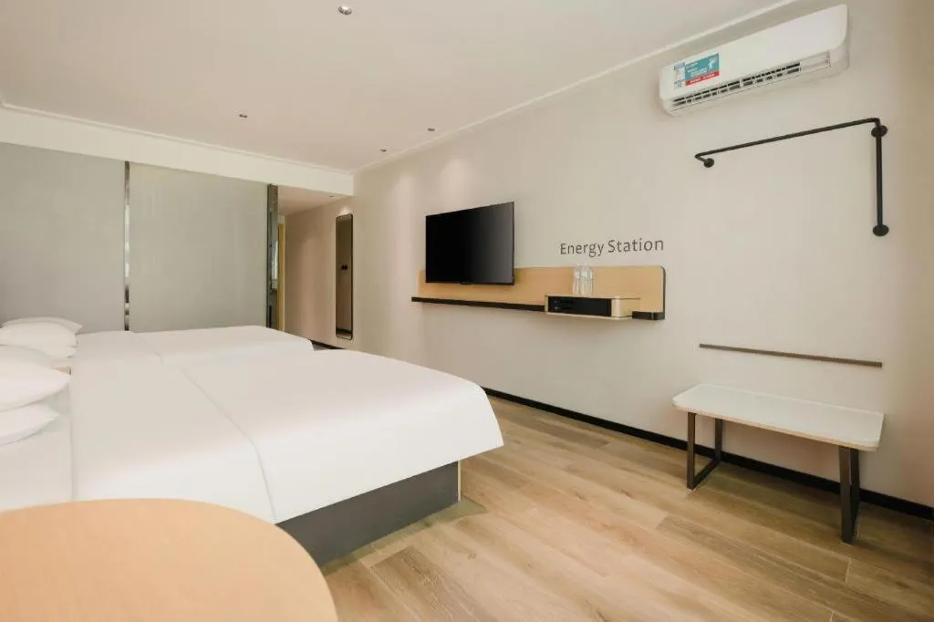 Bed in City Comfort Inn Chongzuo Youyi Avenue