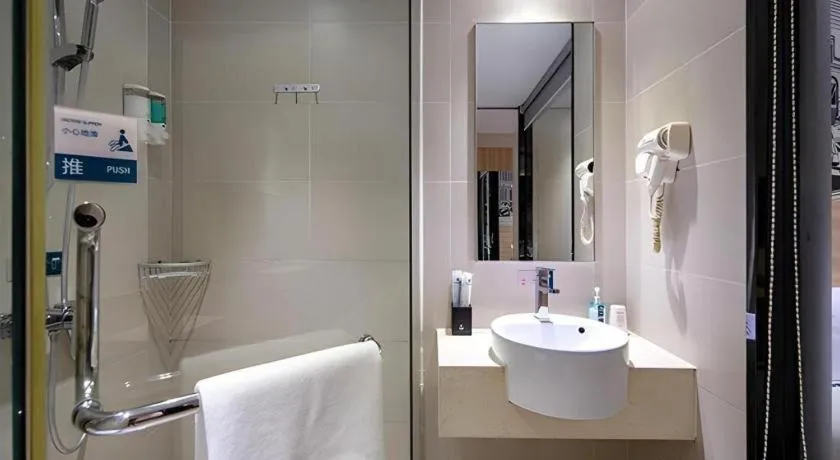 City Comfort Inn Baise Pingguo Pingxin Road