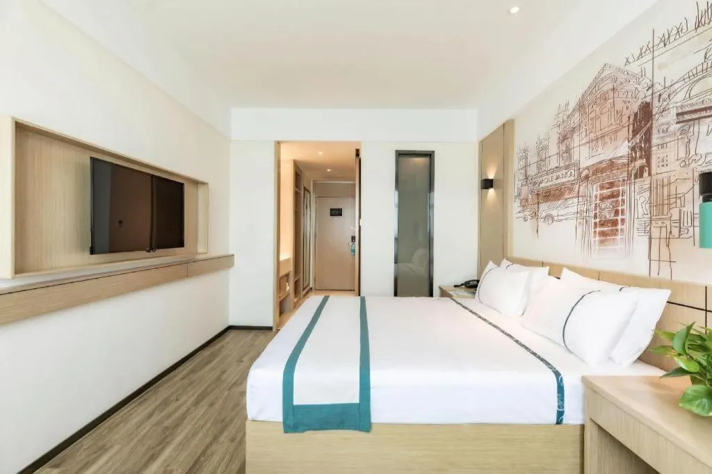 Bed in City Comfort Inn Hefei Mingzhu Square Fanhua Avenue