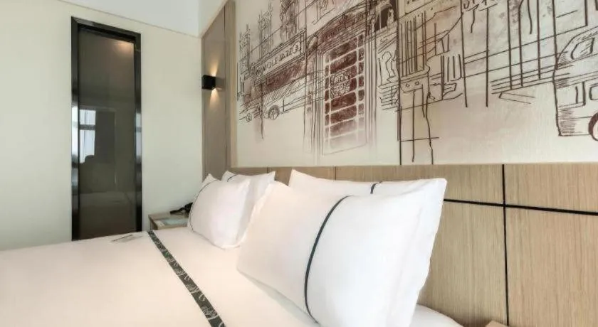 Bed in City Comfort Inn Hefei Mingzhu Square Fanhua Avenue