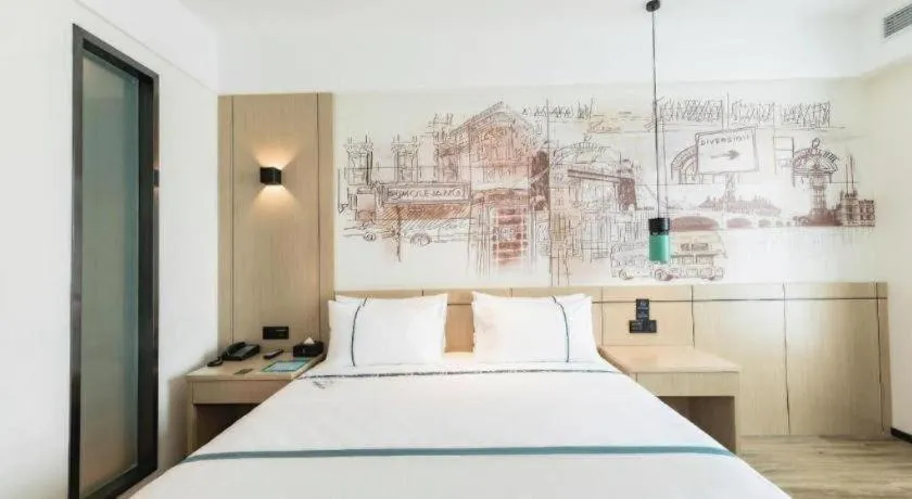 Bed in City Comfort Inn Hefei Mingzhu Square Fanhua Avenue