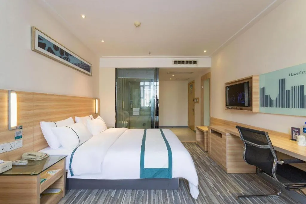 Bed in City Comfort Inn Wuhan Zoo Guobo Maying Road Metro Station