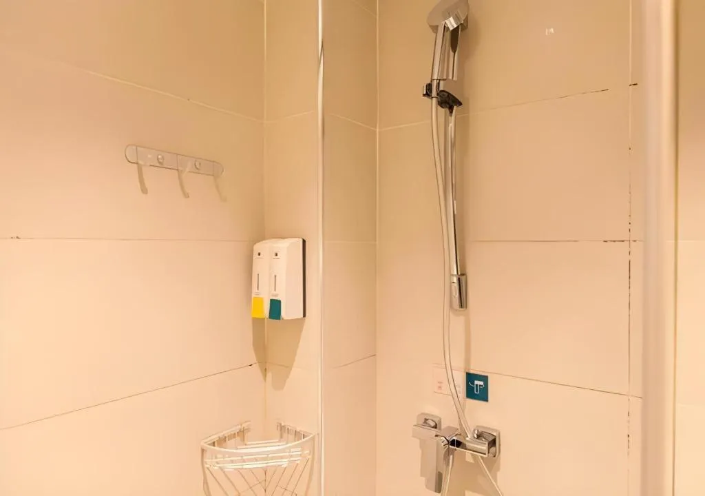 City Comfort Inn Wuhan Zoo Guobo Maying Road Metro Station