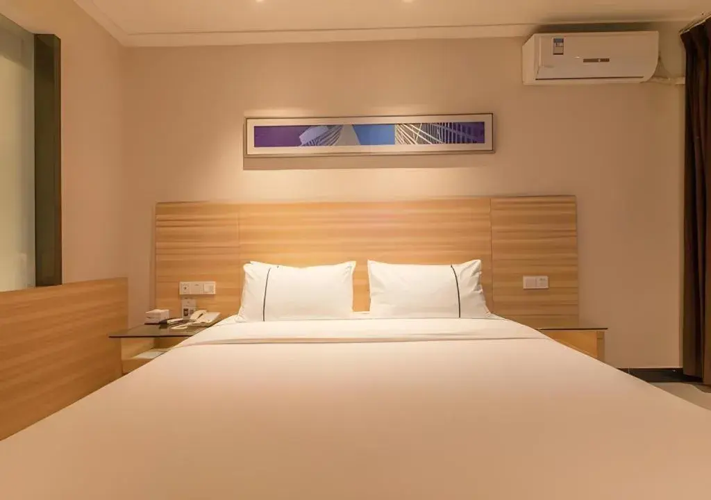 Bed in City Comfort Inn Wuhan Zoo Guobo Maying Road Metro Station Bed in City Comfort Inn Wuhan Zoo Guobo Maying Road Metro Station