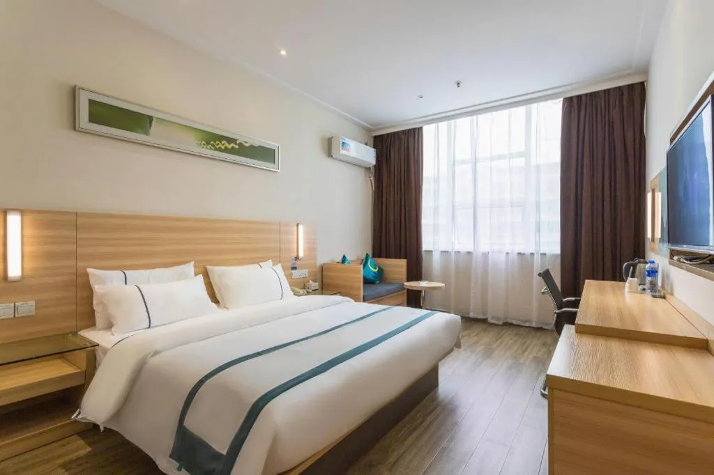 Bed in City Comfort Inn Wuhan Zoo Guobo Maying Road Metro Station