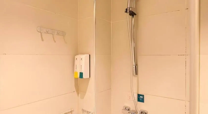 City Comfort Inn Wuhan Zoo Guobo Maying Road Metro Station