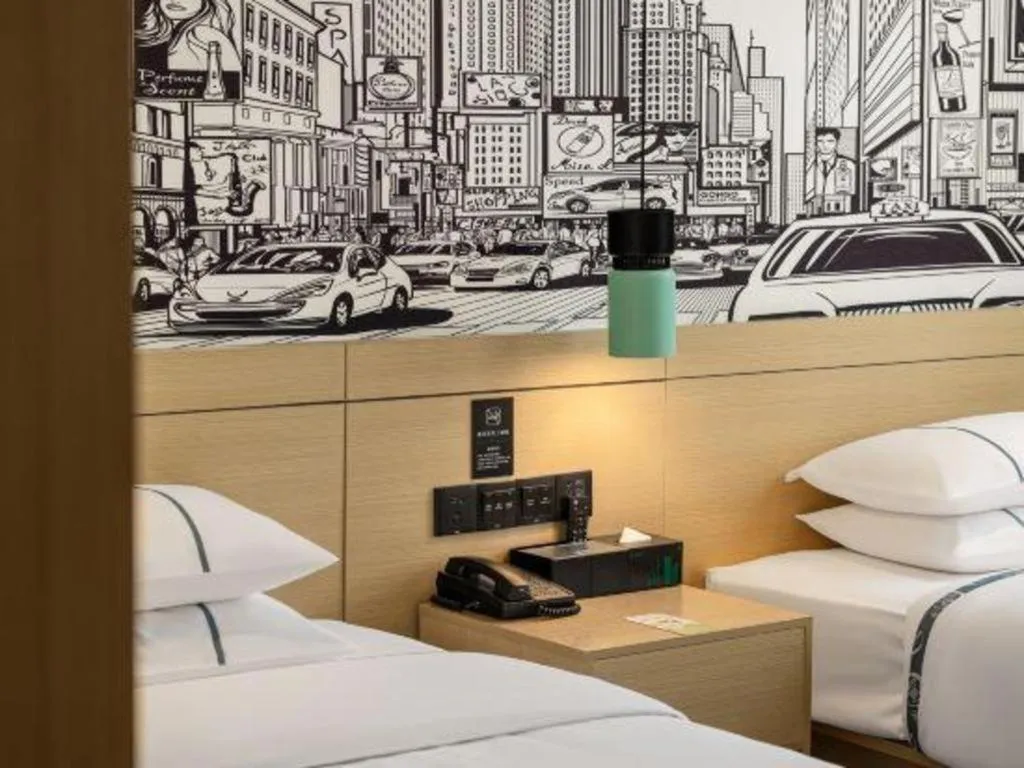 Bed in City Comfort Inn Shanwei Luhe