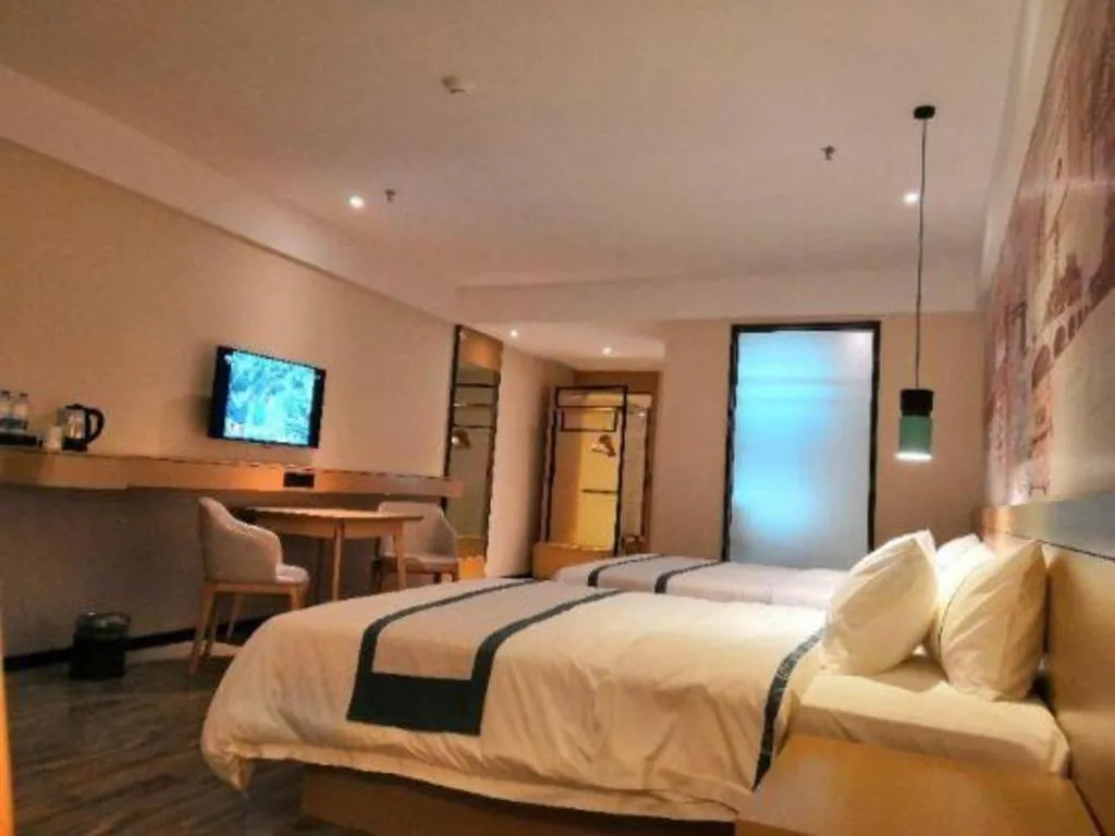 Bed in City Comfort Inn Nanchang Jiangxi Normal University