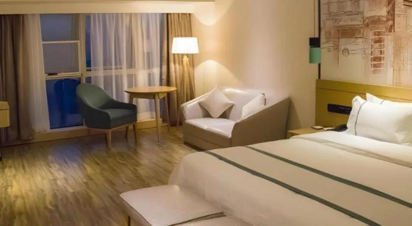 Bed in City Comfort Inn Nanchang Jiangxi Normal University