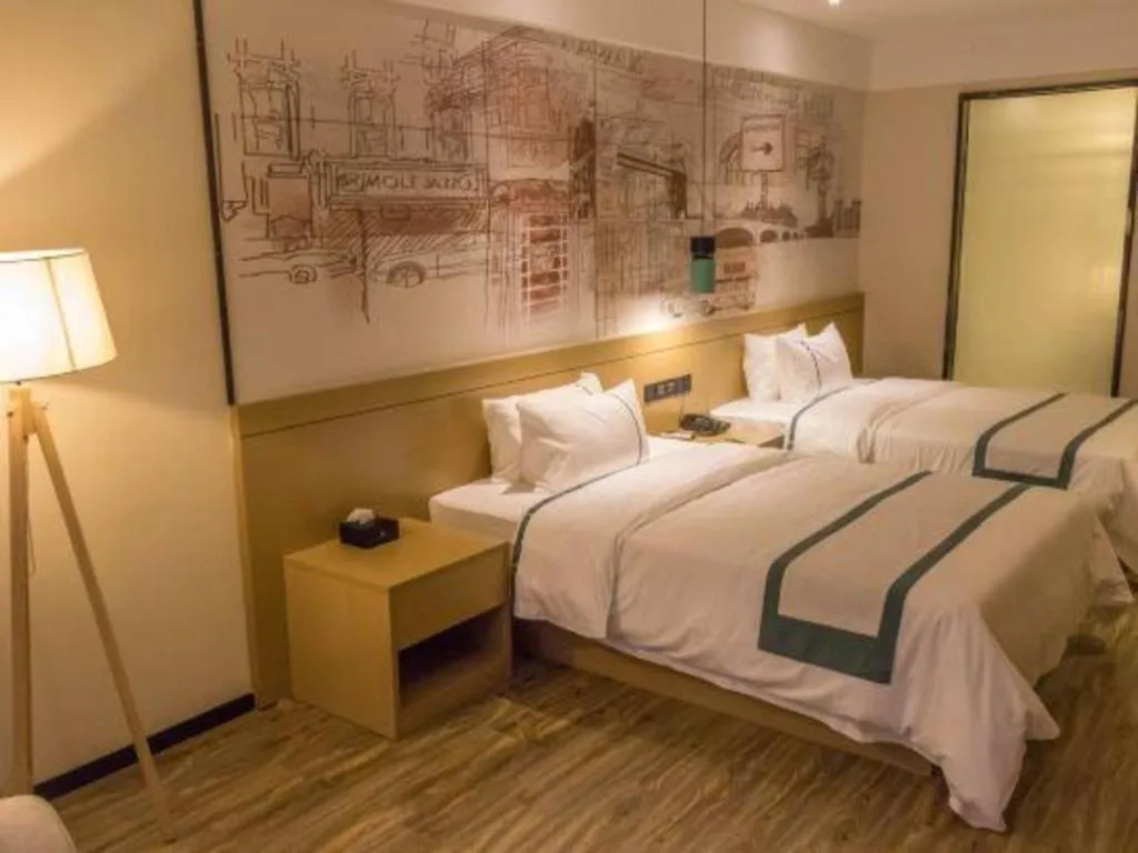 Bed in City Comfort Inn Nanchang Jiangxi Normal University