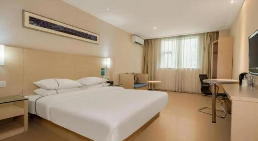 Bed in City Comfort Inn Nanning Zoo Metro Station