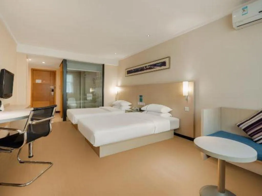 Bed in City Comfort Inn Nanning Zoo Metro Station