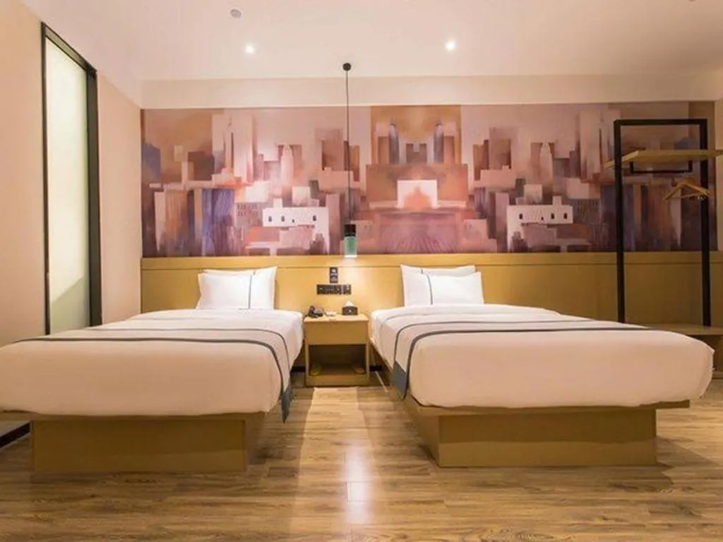 Bed in City Comfort Inn Nanning International Exhibition Jinhu Plaza