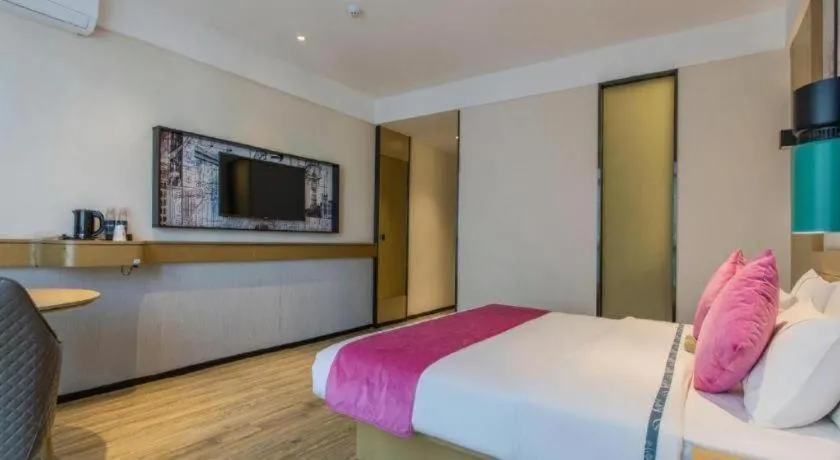 Bed in City Comfort Inn Nanning International Exhibition Jinhu Plaza