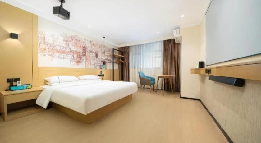 Bed in City Comfort Inn Nanning International Exhibition Jinhu Plaza