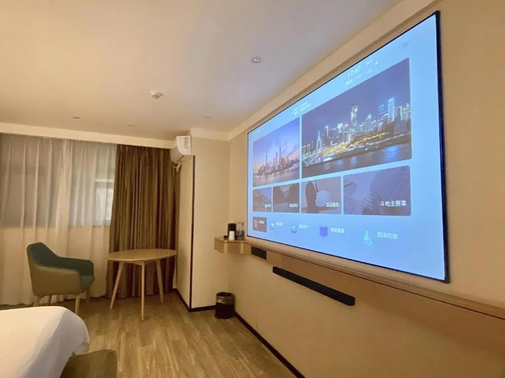 Bed in City Comfort Inn Nanning International Exhibition Jinhu Plaza