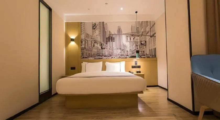 Bed in City Comfort Inn Nanning International Exhibition Jinhu Plaza