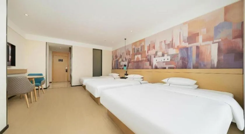 Bed in City Comfort Inn Nanning International Exhibition Jinhu Plaza