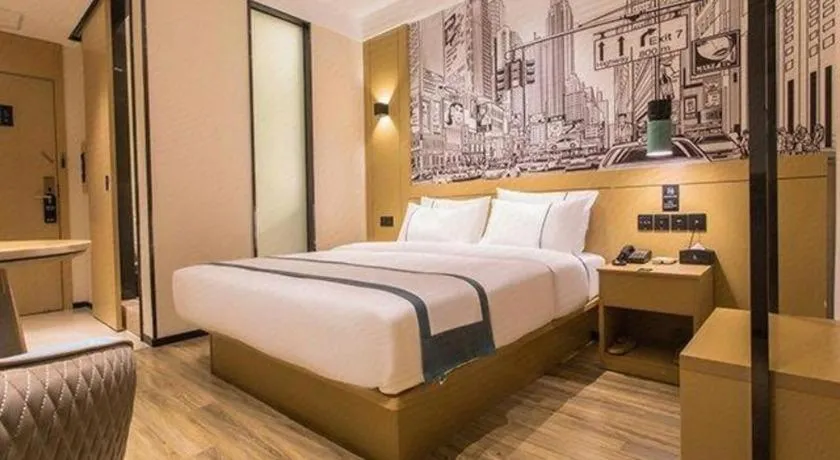 Bed in City Comfort Inn Nanning International Exhibition Jinhu Plaza