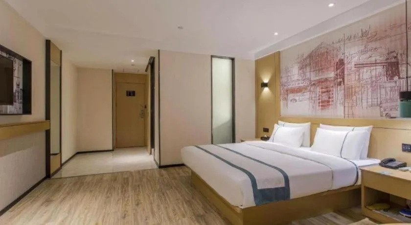 Bed in City Comfort Inn Nanning International Exhibition Jinhu Plaza