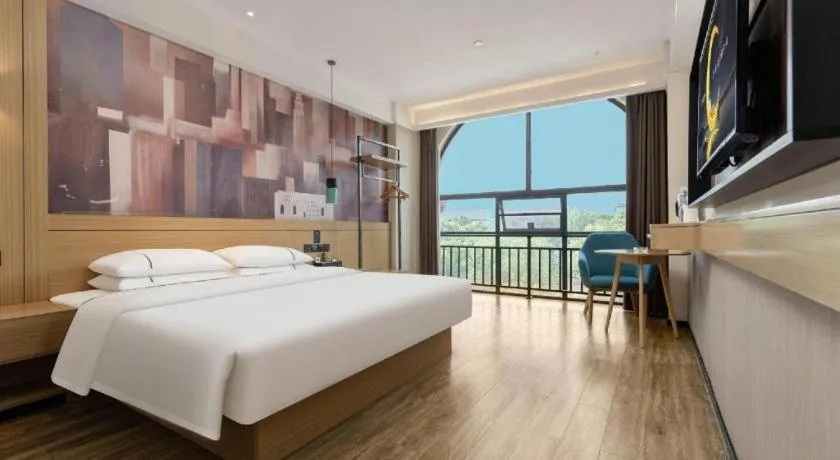 Bed in City Comfort Inn Suizhou Bingzi Wanda