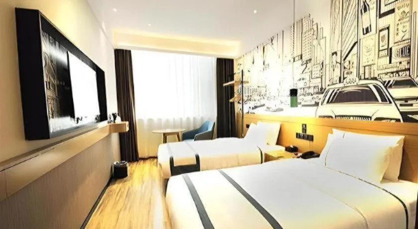 Bed in City Comfort Inn Suizhou Bingzi Wanda