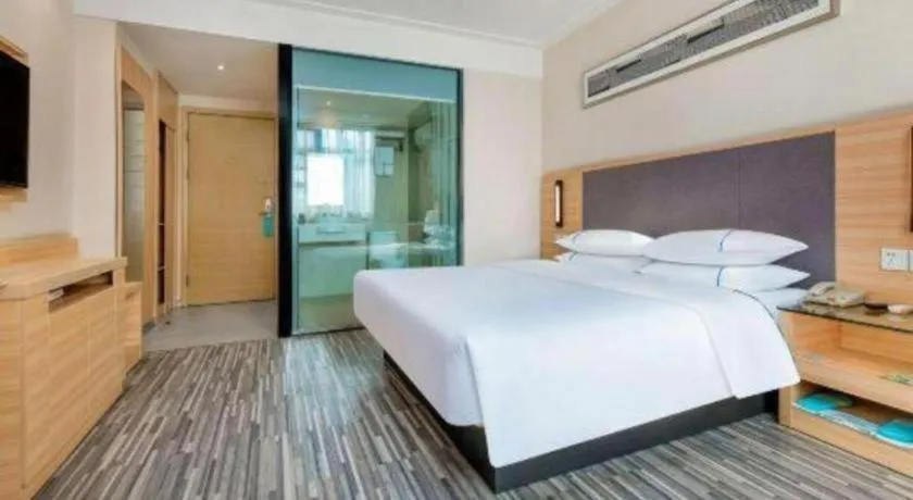 Bed in City Comfort Inn Chongqing Shiqiao Plaza Metro Station