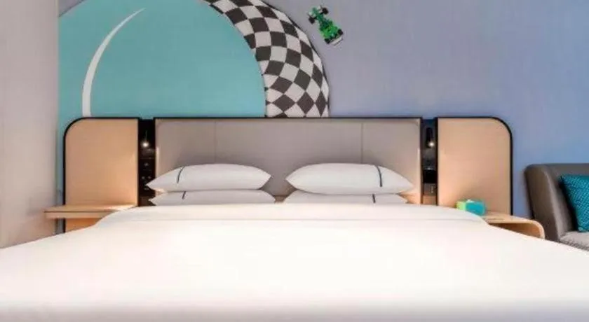 Bed in City Comfort Inn Chongqing Shiqiao Plaza Metro Station