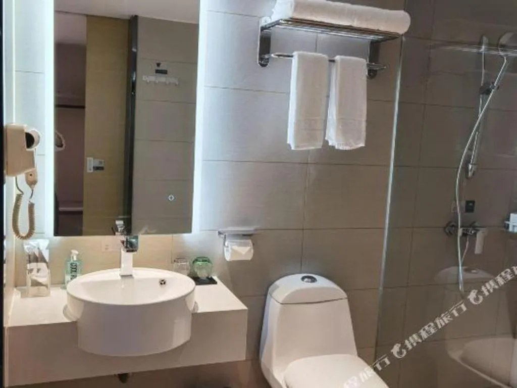 City Comfort Inn Chongqing Shiqiao Plaza Metro Station