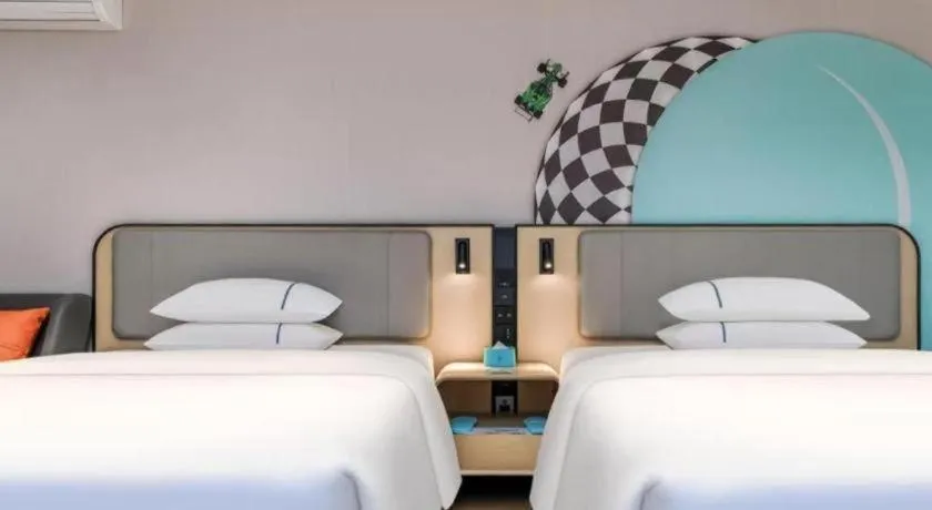 Bed in City Comfort Inn Chongqing Shiqiao Plaza Metro Station