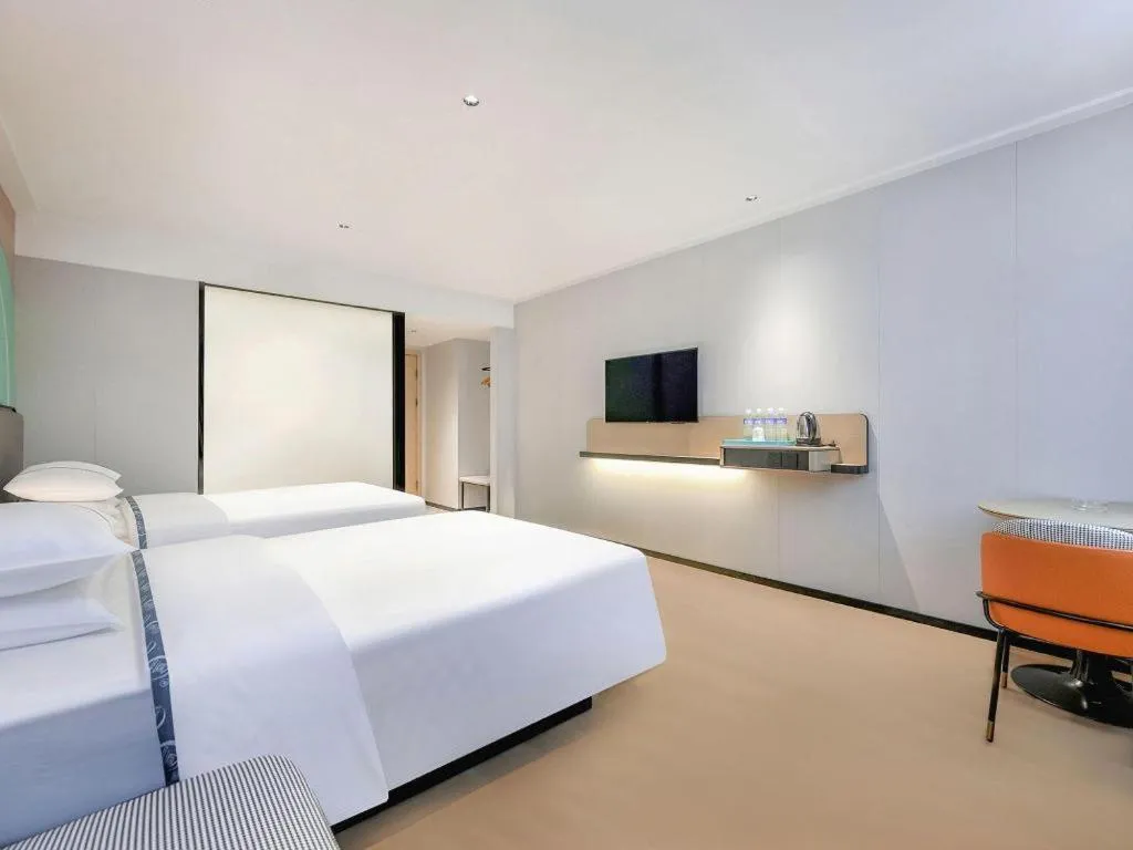 Bed in City Comfort Inn Chongqing Shiqiao Plaza Metro Station